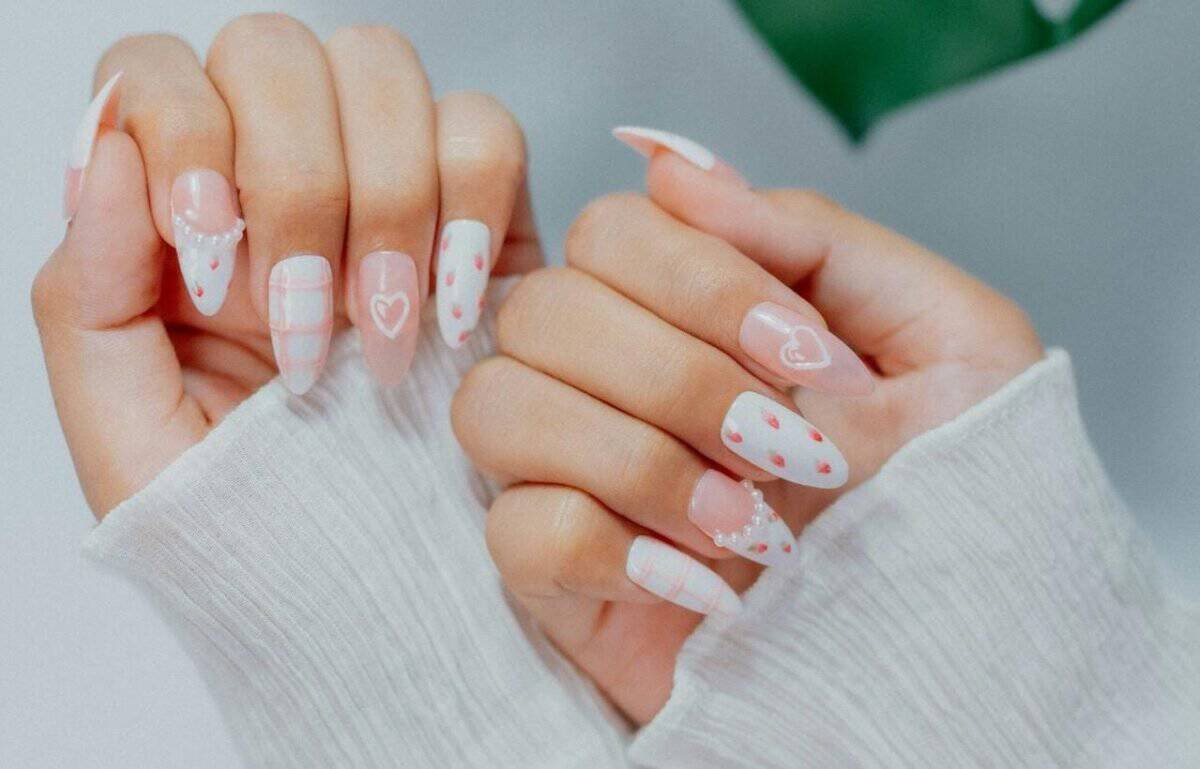 tiny heart nails