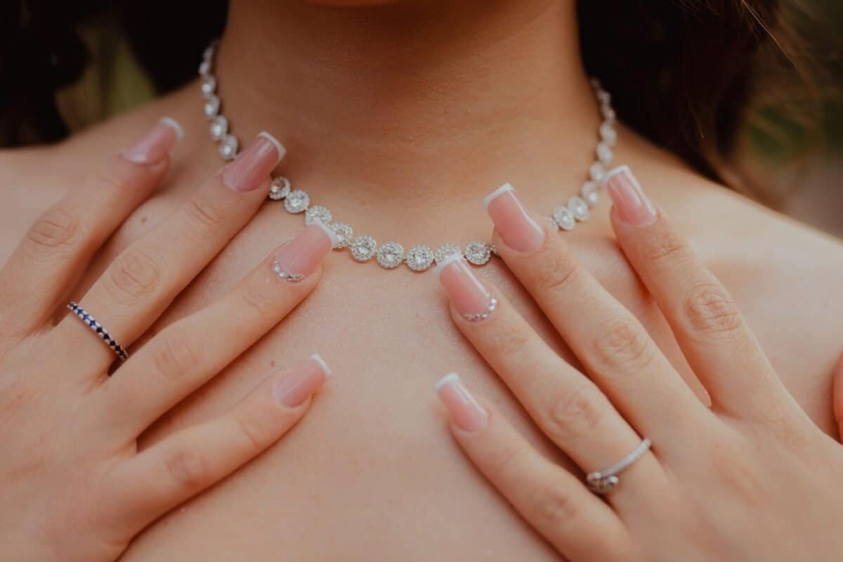 Reverse French Manicure
