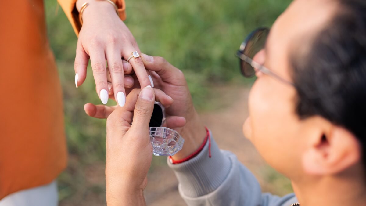 How to give a promise ring thoughtfully